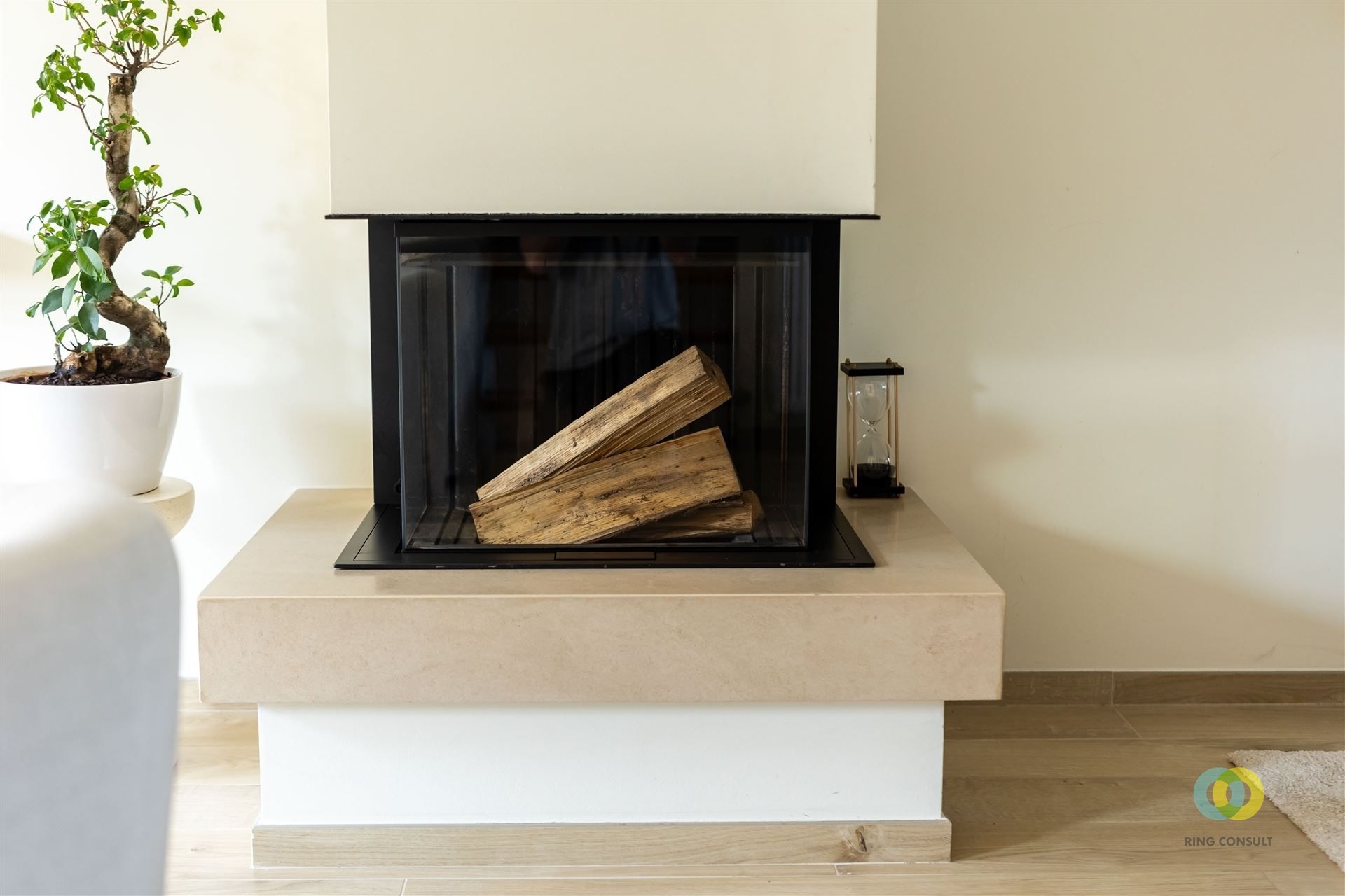 Recente woning met mooie oppervlaktes  foto 7