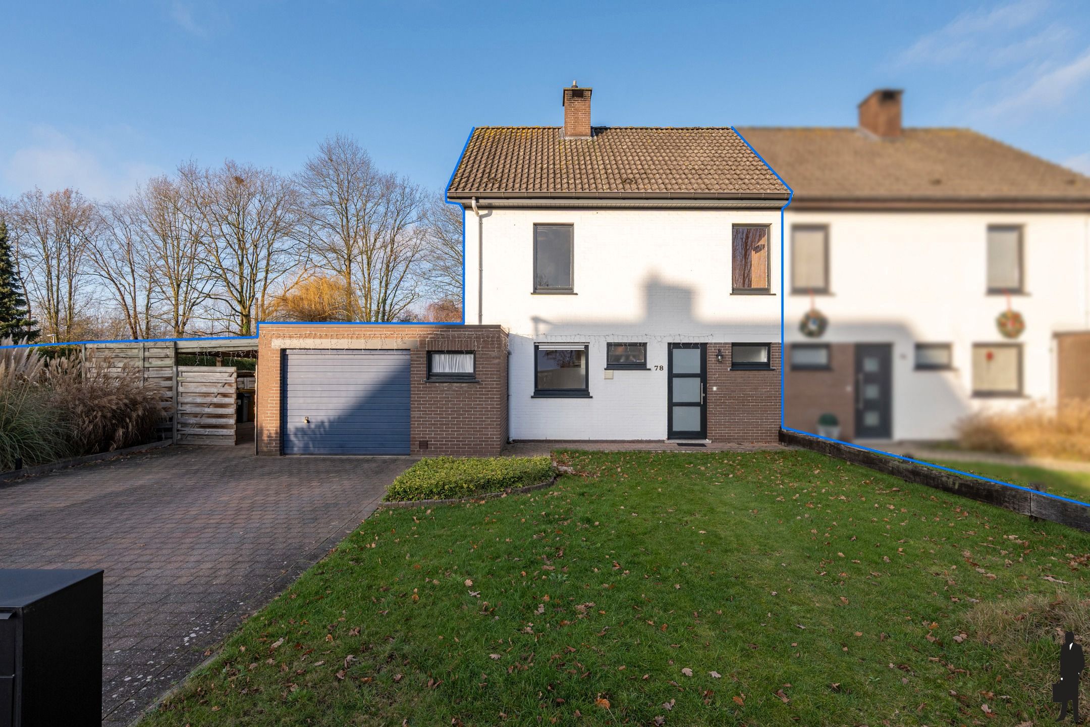 Gezinswoning met garage, tuin en 3 slaapkamers op 527 m² foto 2