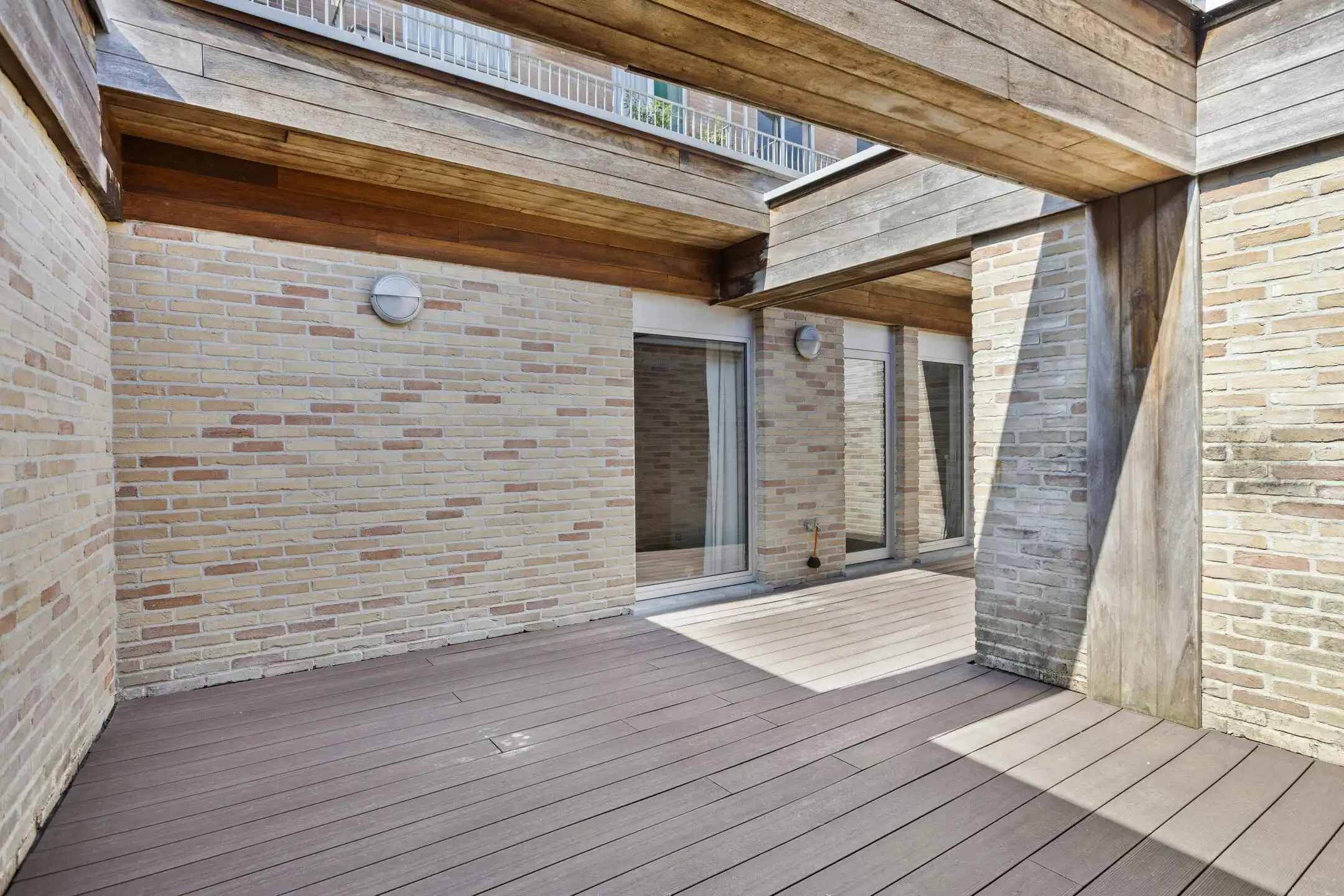 Lichtrijk 2-slpk app. met 2 terrassen in hartje Roeselare foto 24