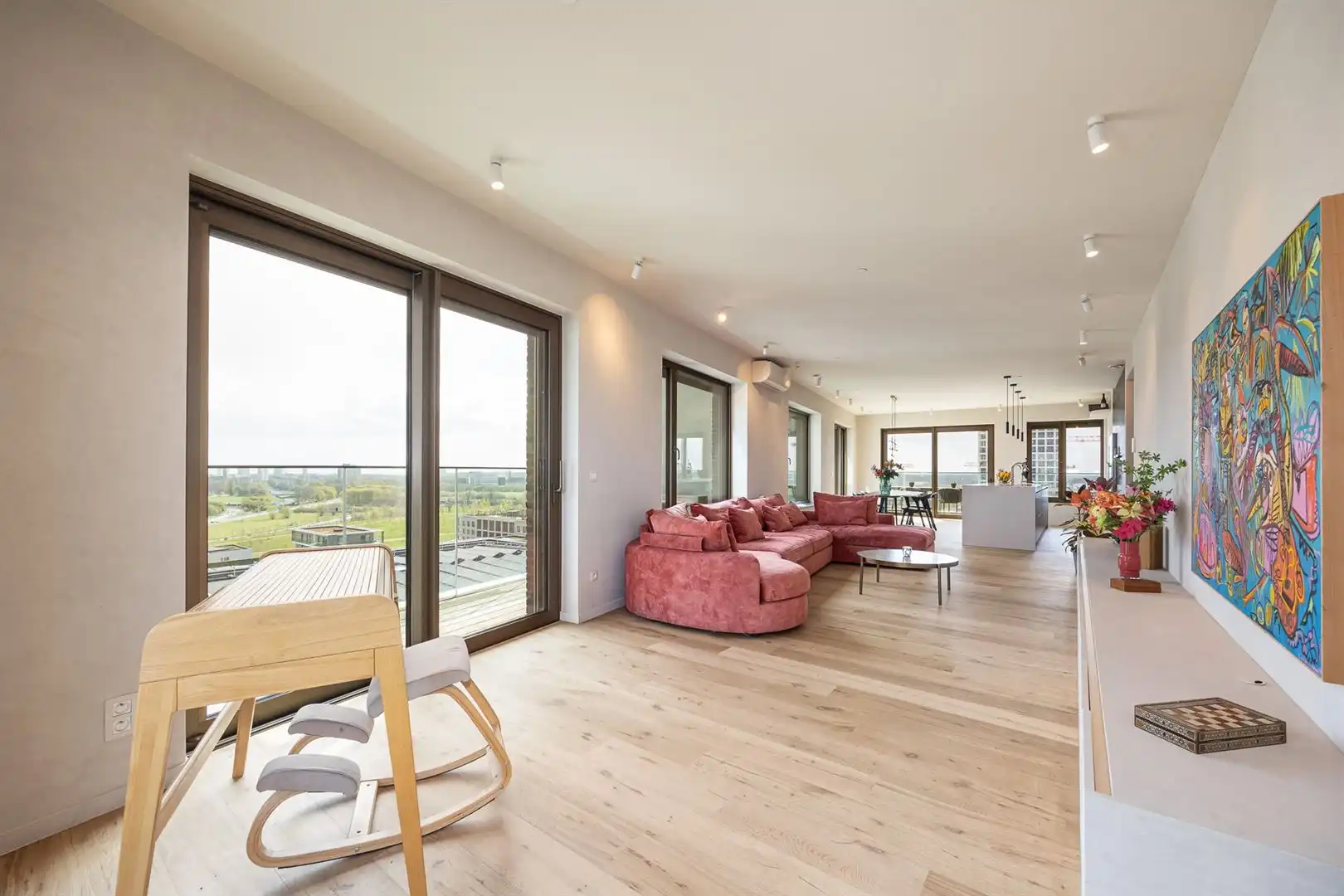 Wonen met prachtige panorama's en XXL-terrassen foto 22