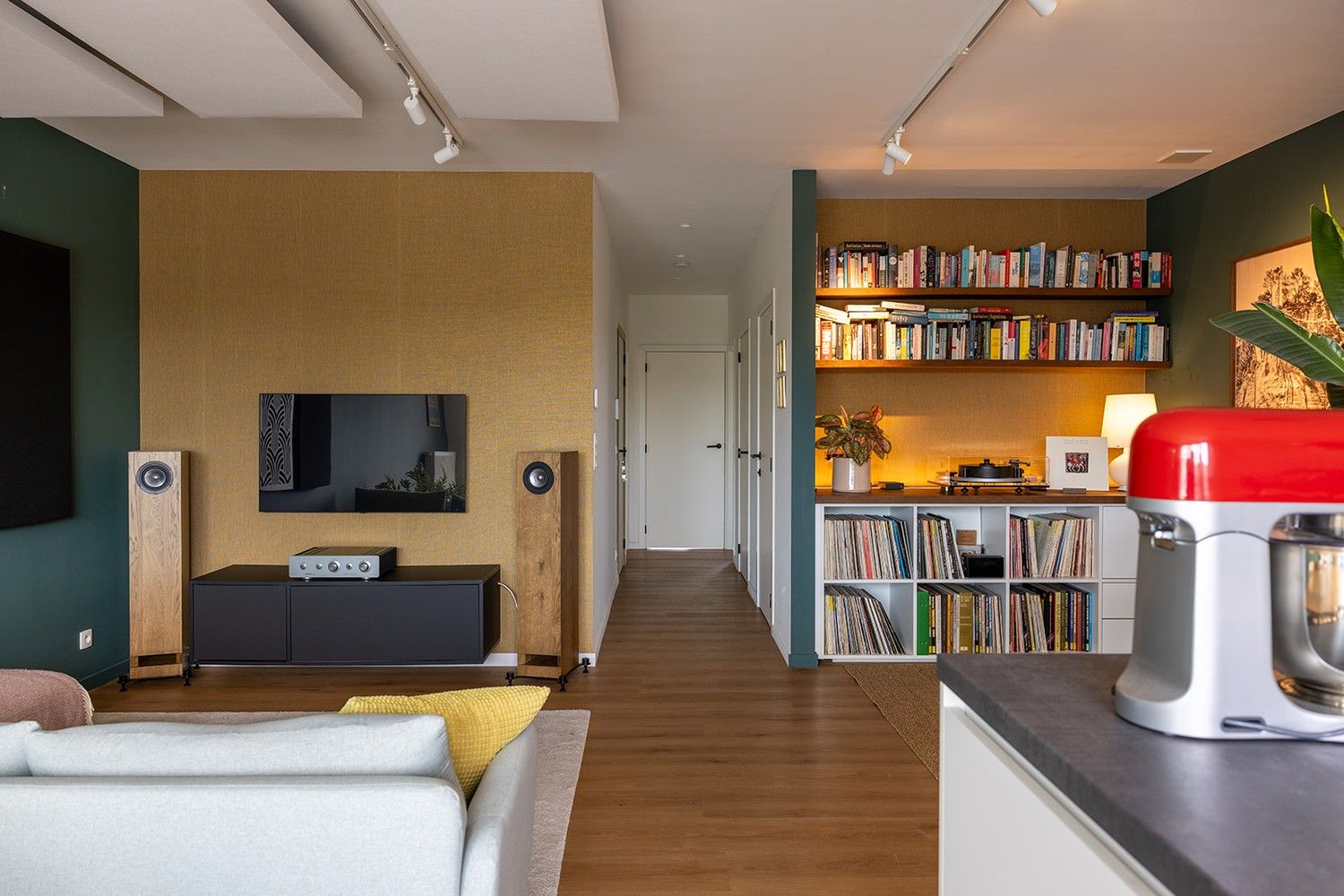 Recent en rustig gelegen appartement met terras in Eksterlaar foto 4