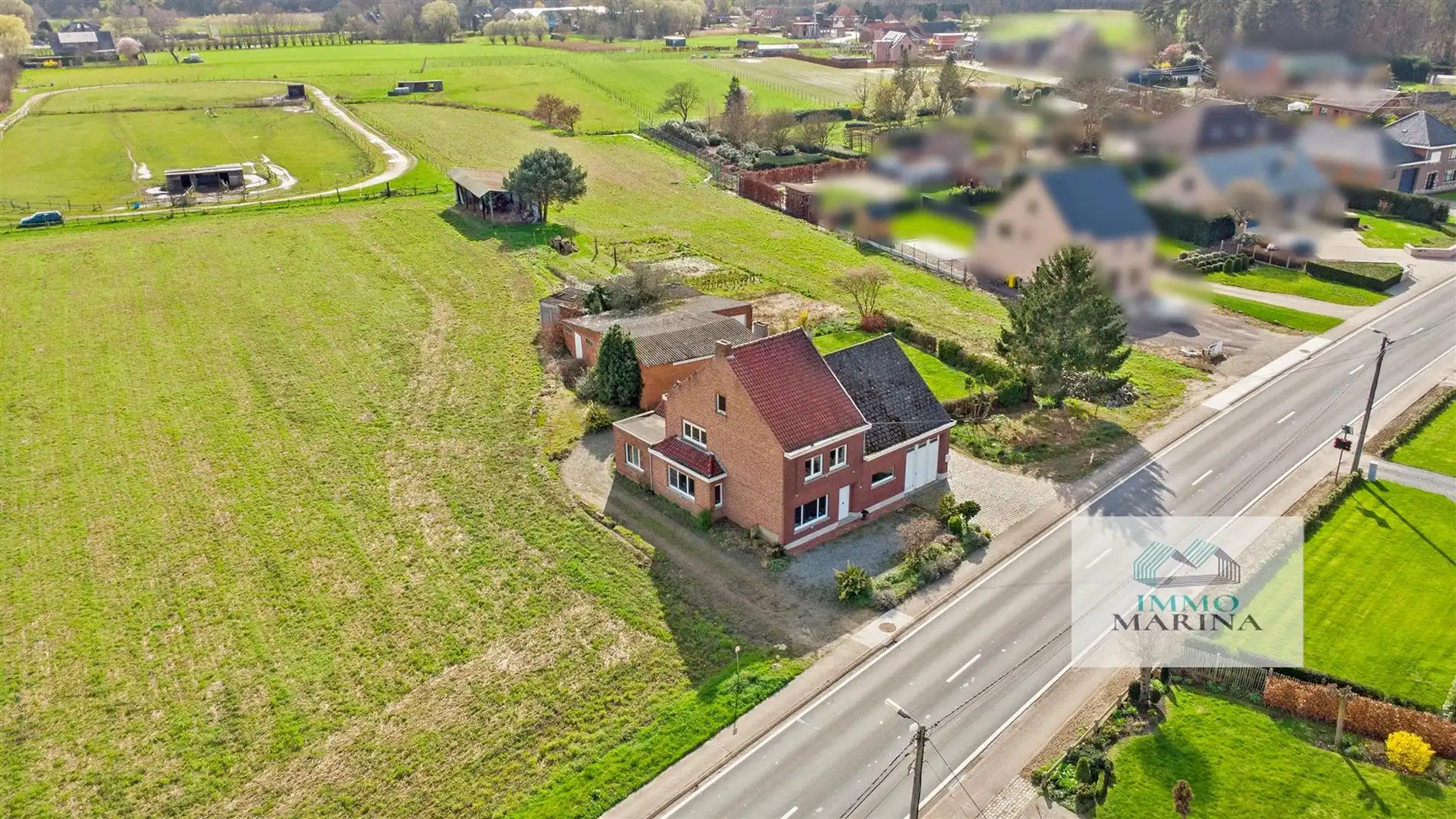 Hoevewoning met ruim atelier/garage op 75a of 1.4ha te Tremelo foto 2