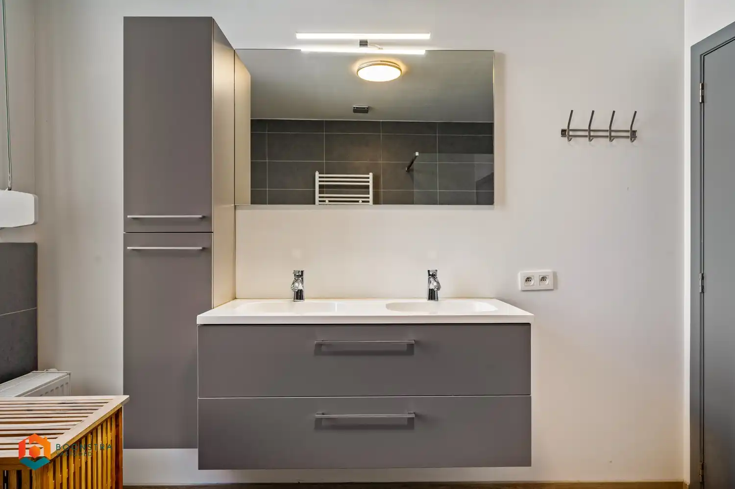Recent gerenoveerde woning met 1 (mogelijks 2) slpkrs foto 11