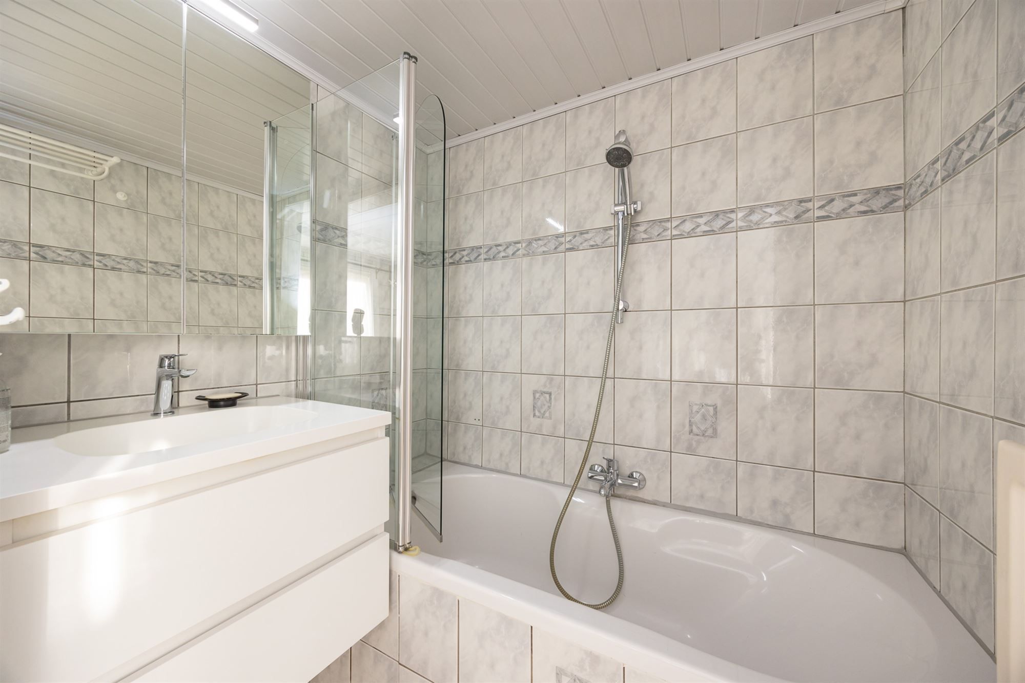 Gezellige woning met 3 slaapkamers en garagebox  foto 13