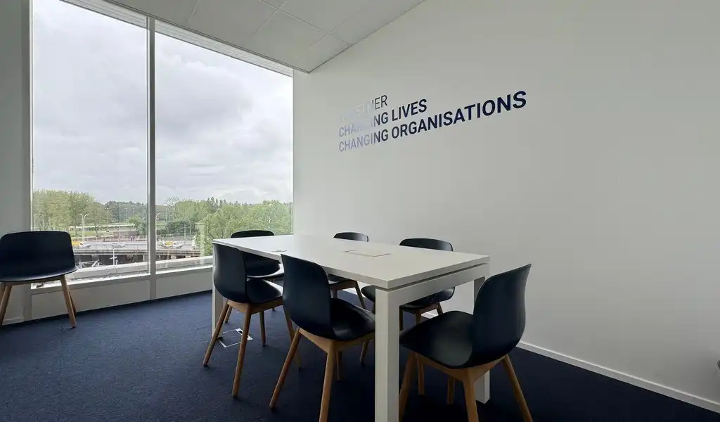 Instapklare kantoren te huur in Antwerp Ring Center foto 7