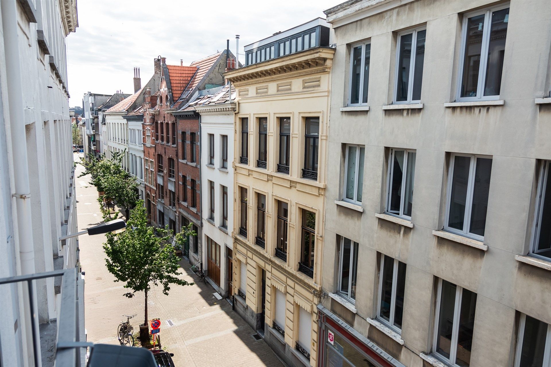 2 slpk appartement - ruim terras - dubbele autostaanplaats foto 19