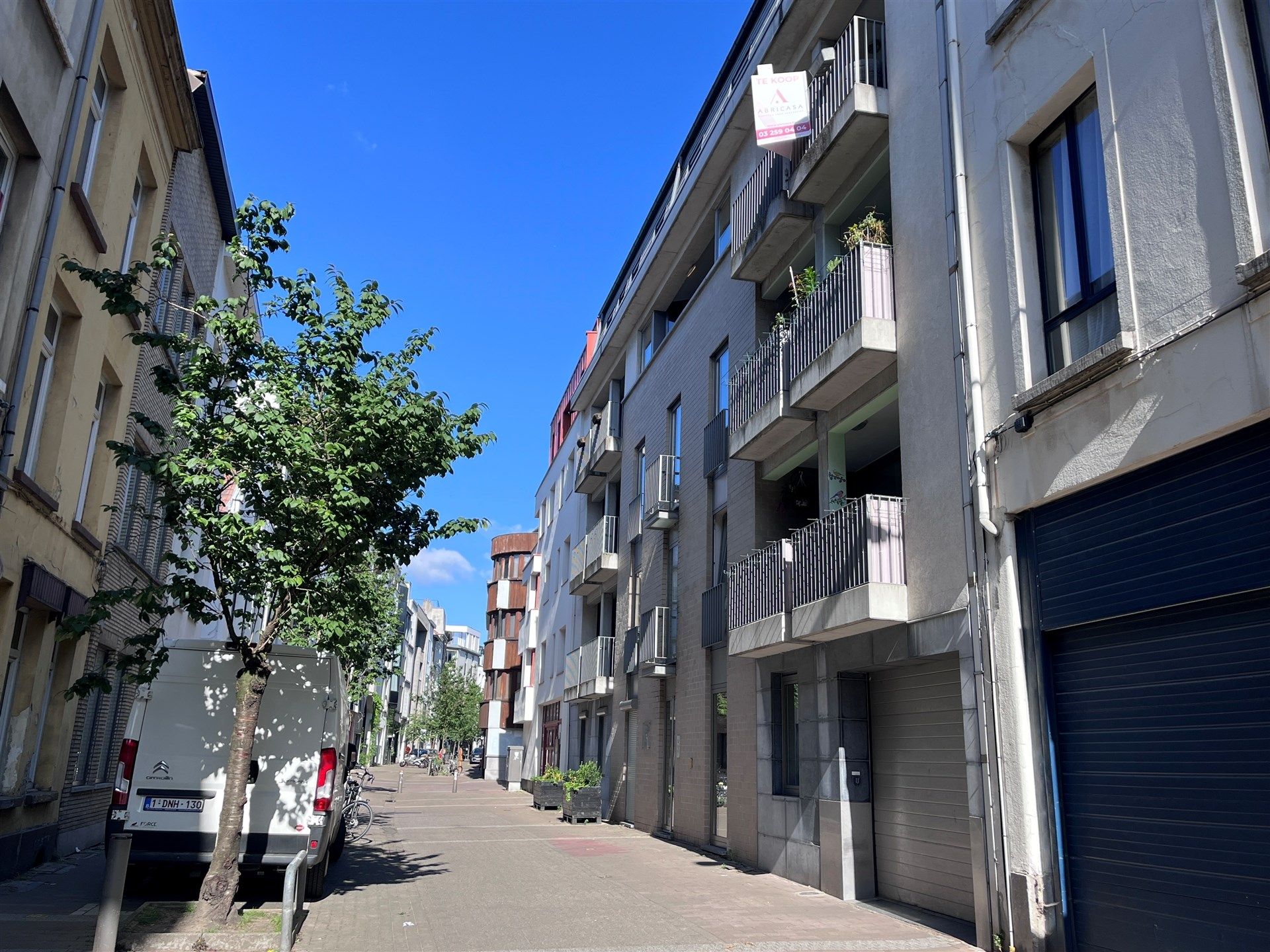 2 slpk appartement - ruim terras - dubbele autostaanplaats foto 19