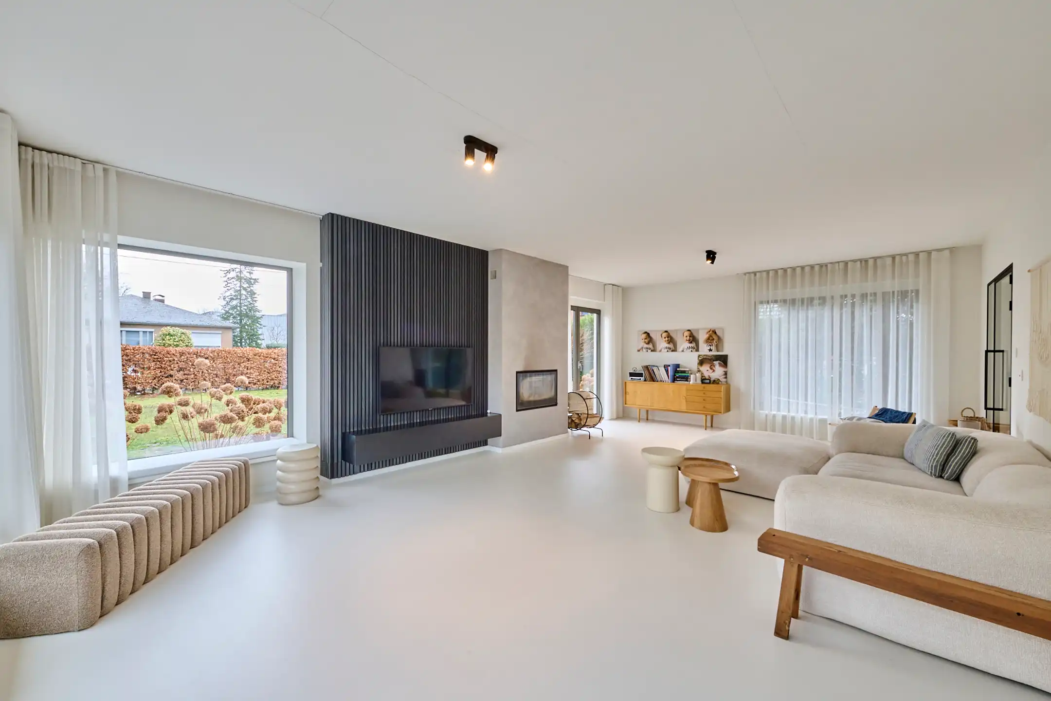 Prachtig vernieuwde villa op een rustige ligging in Genk foto 4