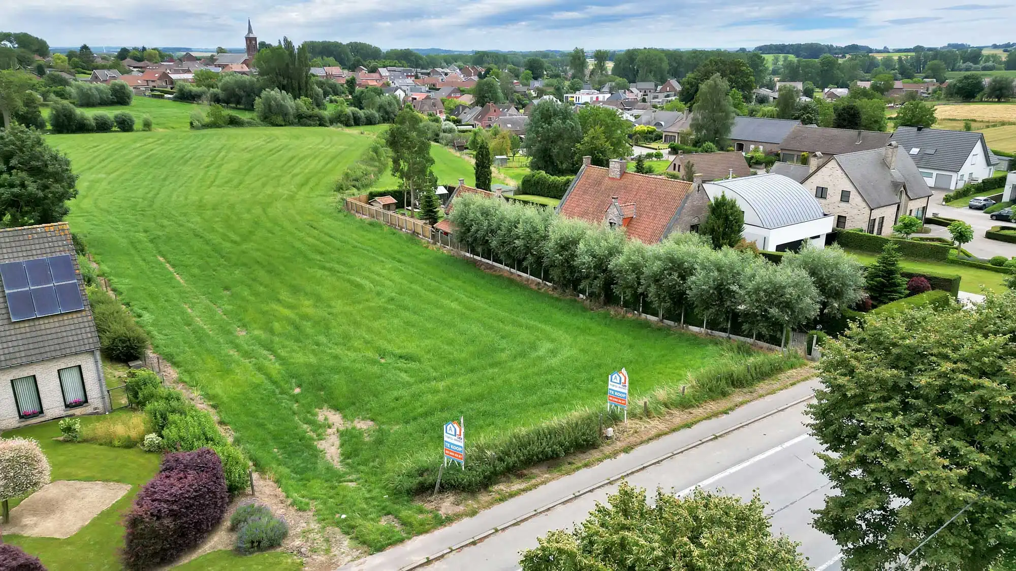 Perceel bouwgrond voor open bebouwing met prachtig zicht foto 3