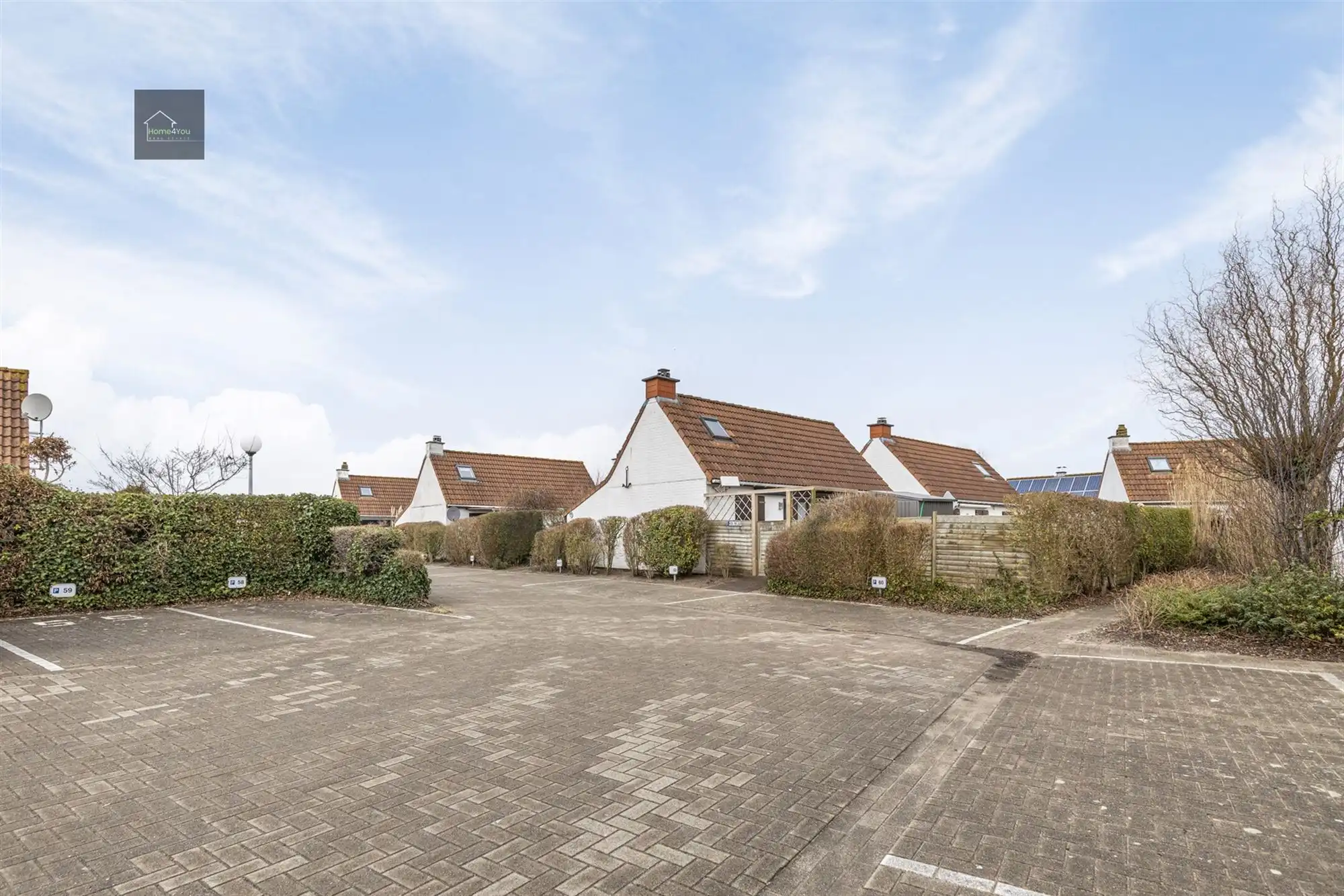 Instapklare vakantiewoning in Bredene, volledig gemeubileerd foto 15