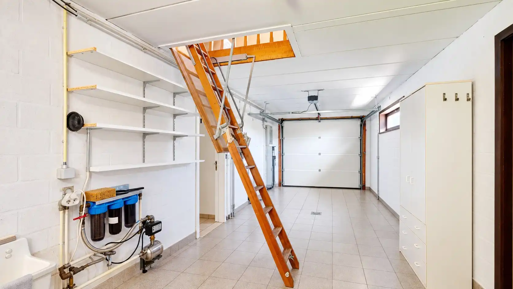 Verzorgde vrijstaande woning op een mooi perceel te Sijsele foto 23
