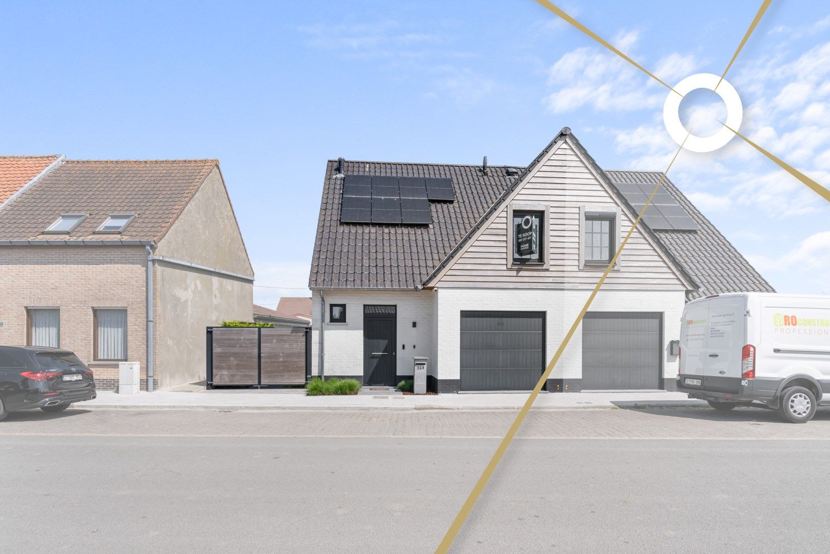 Halfopen bebouwing in landelijke, moderne stijl  foto {{pictureIndex}}