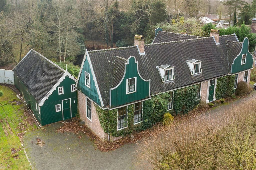 Te renoveren villa in Zaanse-stijl op 3.348m² foto 2