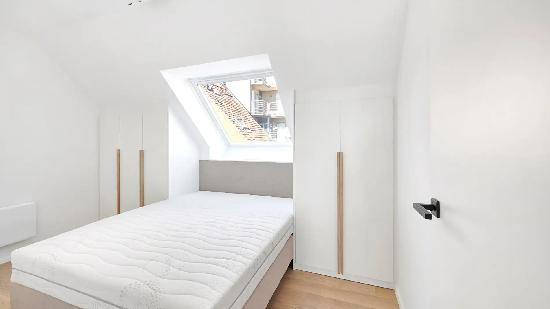 Prachtig duplex appartement met 18 meter gevelbreedte en groot zuid gericht terras met open zicht over het Knokse hinterland foto 13