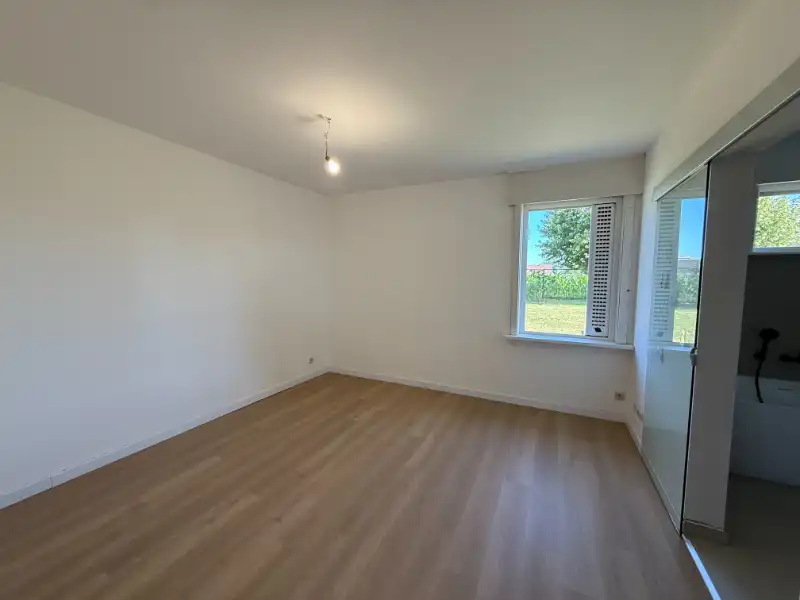 Ruime villa op een landelijke perceel met een oppervlakte van 940m² ! foto 10