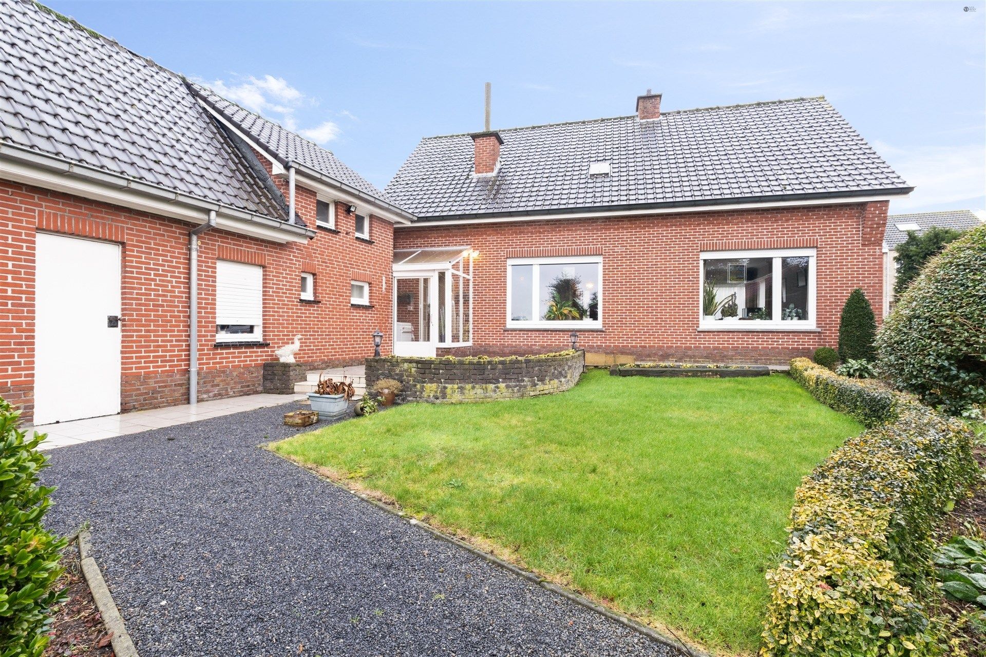 Open bebouwing nabij het centrum, in landelijke straat op 1.494m² grond foto 22