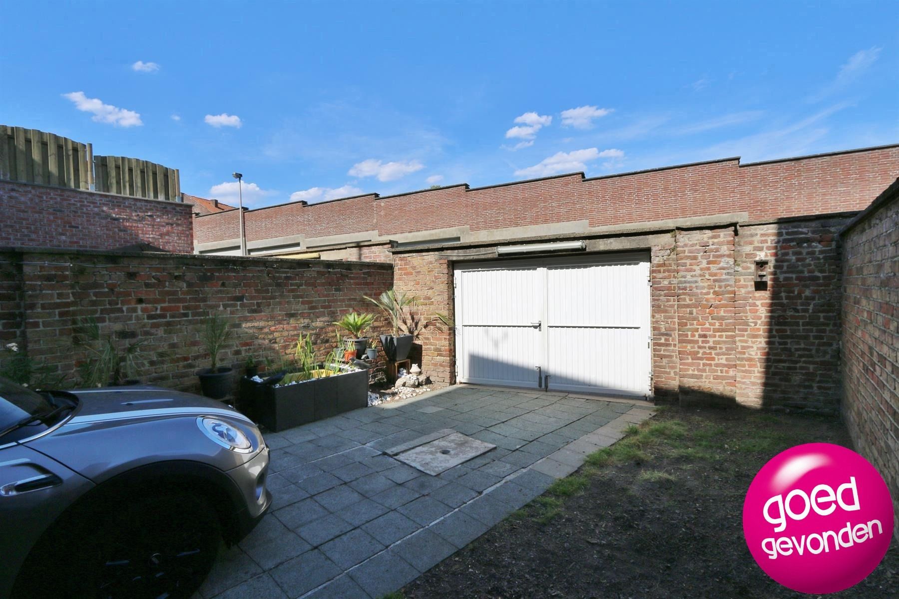 GROTE WONING - 3 SLK - GARAGE -  KOER - CENTRUM STAD foto 15