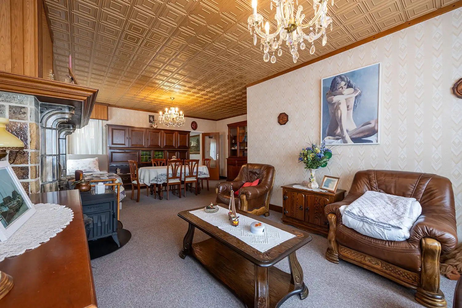 Halfopen woning op 575 m² met garage, carport en diepe tuin – te renoveren foto 4