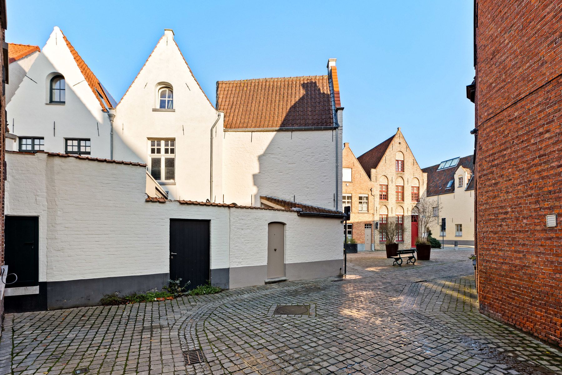 High-end  gerenoveerd met label A in hartje Brugge foto 23