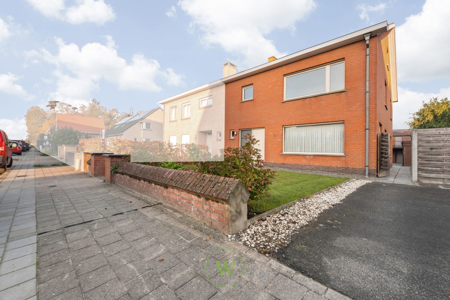 Lichtrijke woning met 4 slpks en bijgebouw Sint-Michiels foto {{pictureIndex}}