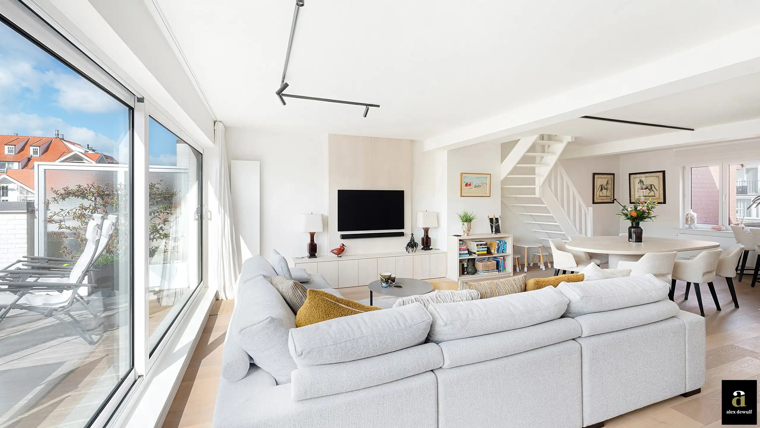 Instapklare duplex met 3 slpks en een groot zonneterras      foto 7