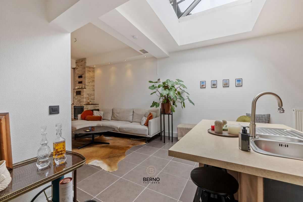 Charmante rijwoning met stadstuin nabij centrum. foto 7