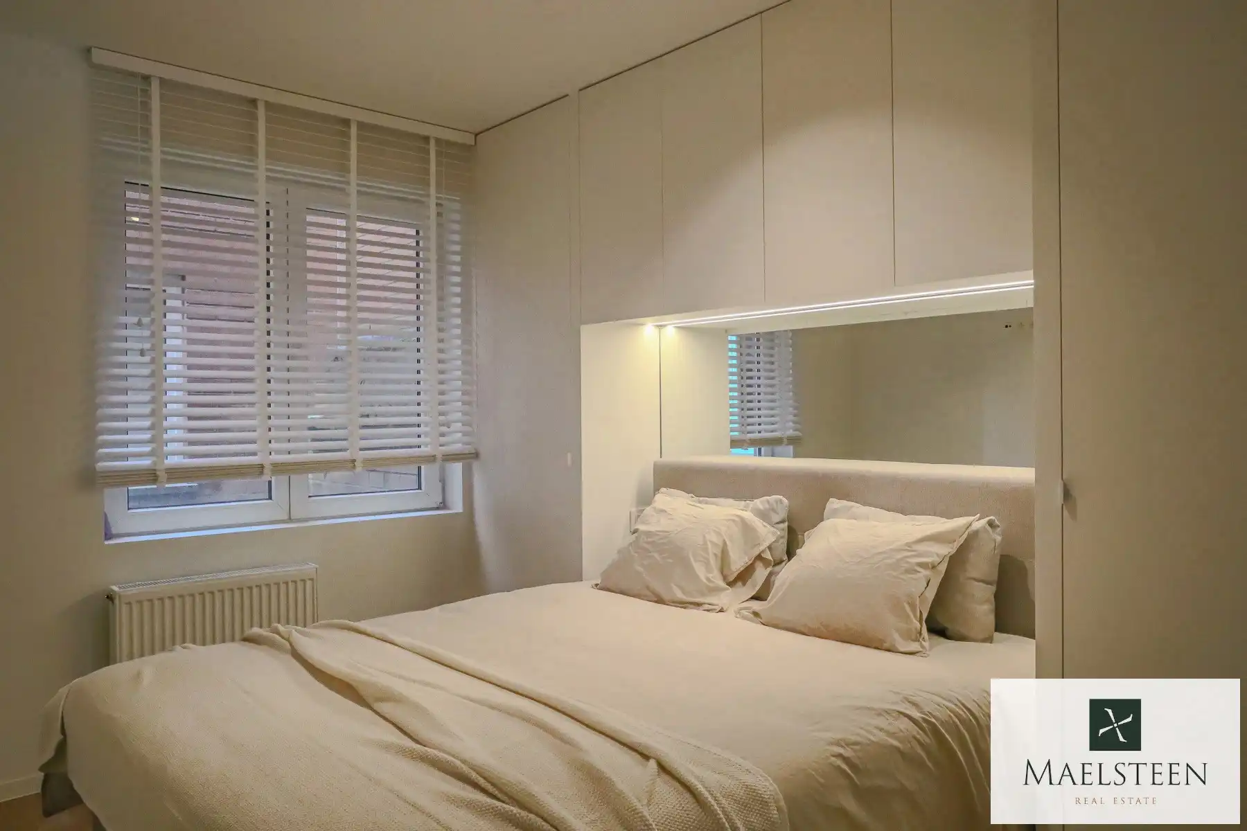 Centraal gelegen, gerenoveerd appartement te Knokke foto 14