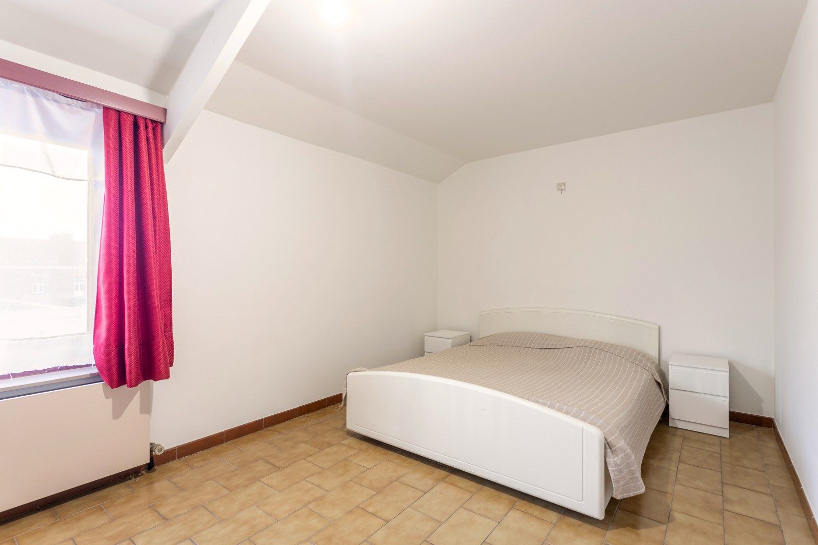 Opbrengsteigendom met twee ruime duplexappartementen  foto 21