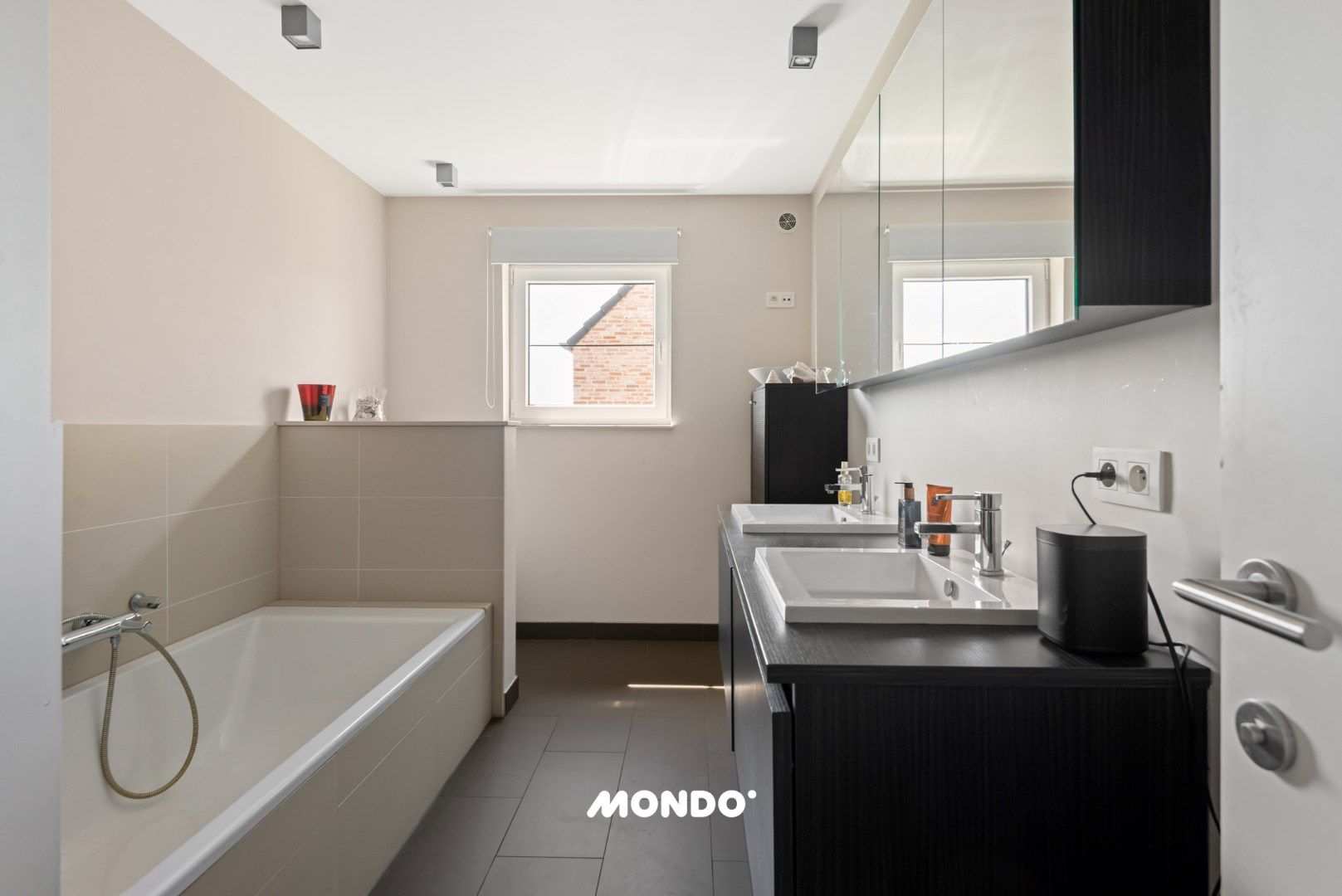 Vrijstaande villa (4 slpk) op 435 m2 in Pajottegem! EPC B foto 17