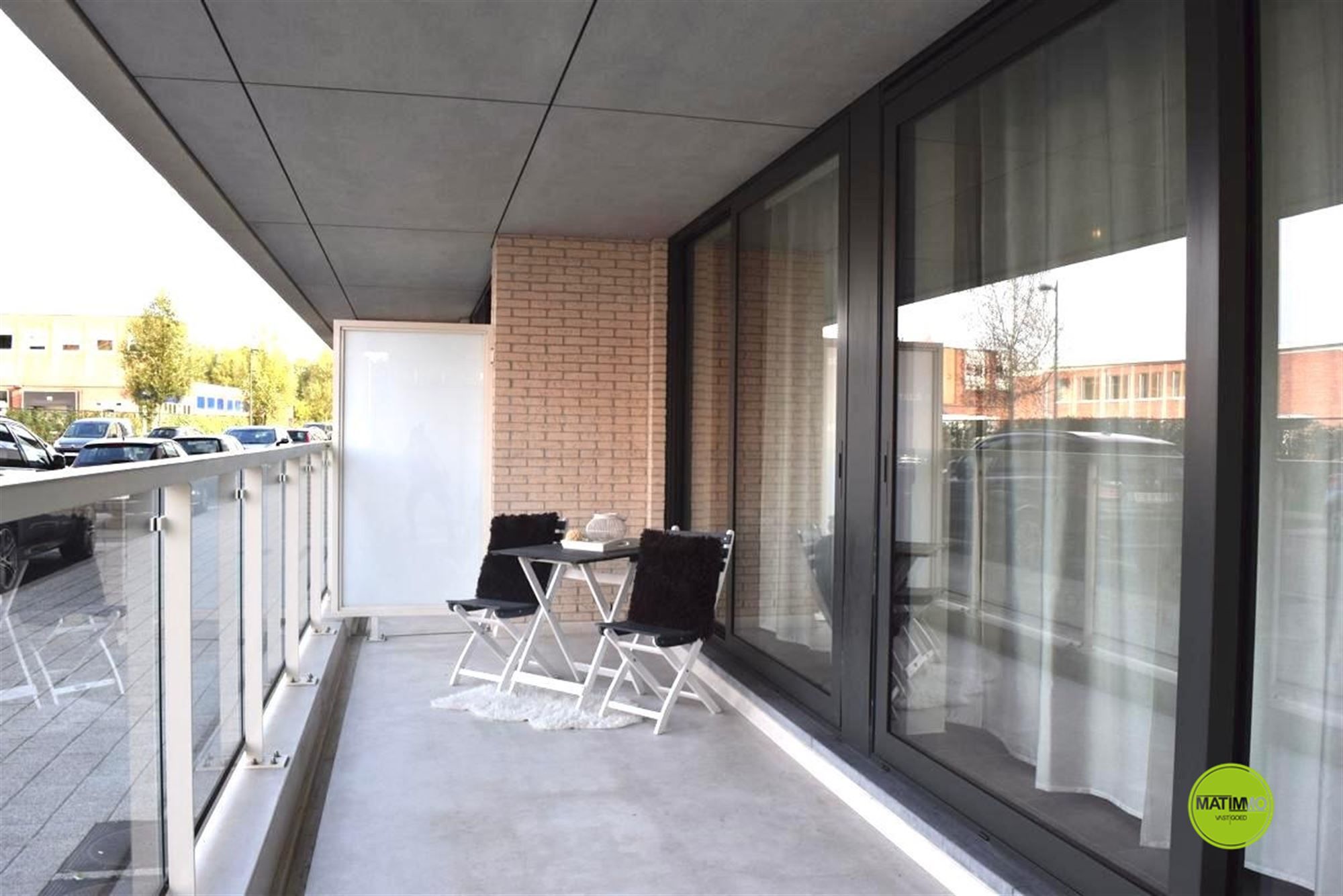 Energiezuinig 2-slaapkamer appartement nabij Hasselt centrum foto 12