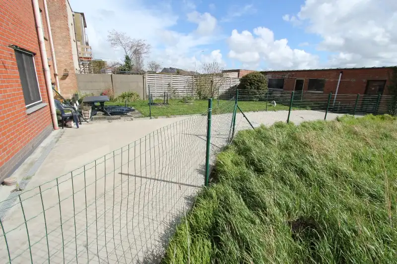 Volledig vernieuwd 2 slpk app.  in kleinschalige residentie foto 8