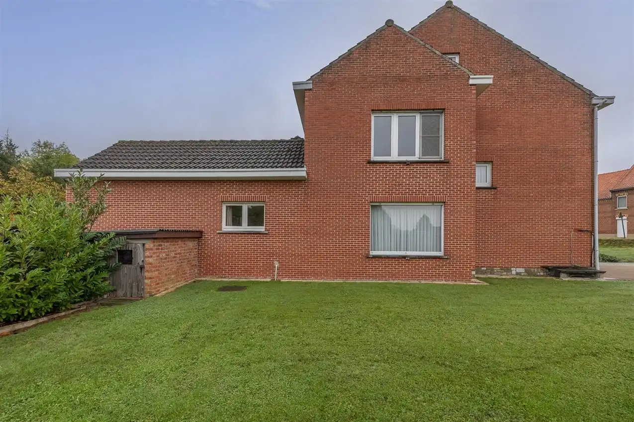 landelijk gelegen, maar nabij dorpskern, 4 slpkmrs foto 36