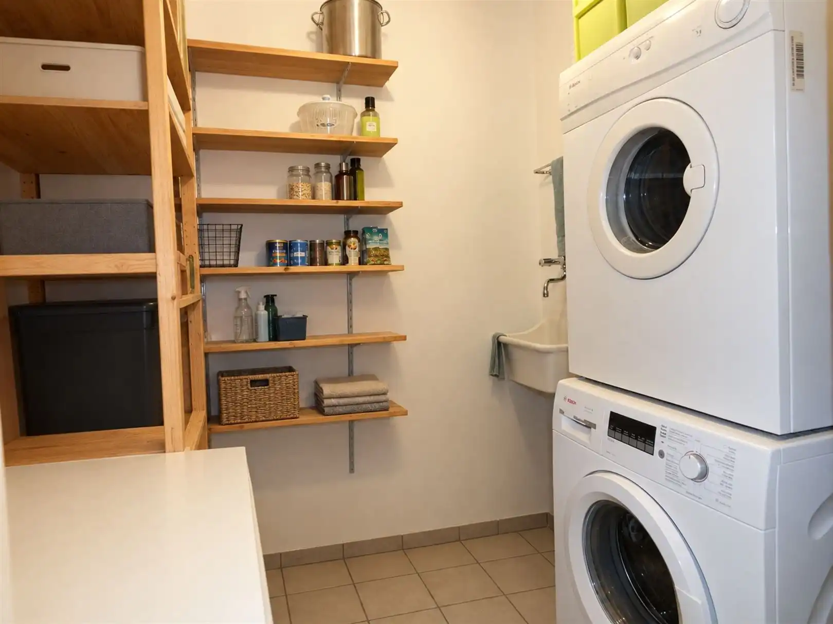 Ruim en lichtrijk appartement met 3 slaapkamers en twee terrassen op een toplocatie in Brasschaat foto 22
