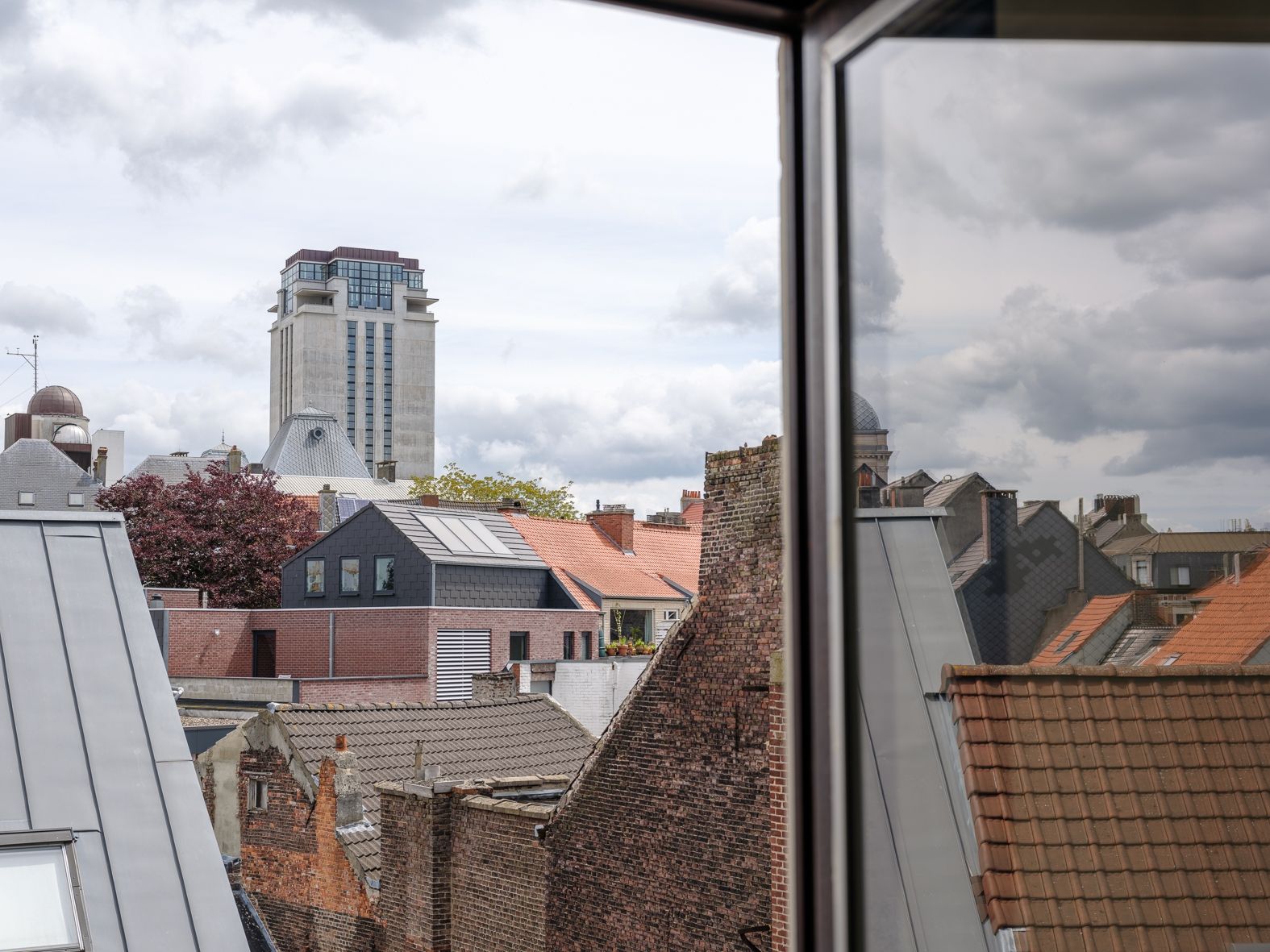 Gerenoveerde knusse studio met schitterend uitzicht! foto 16