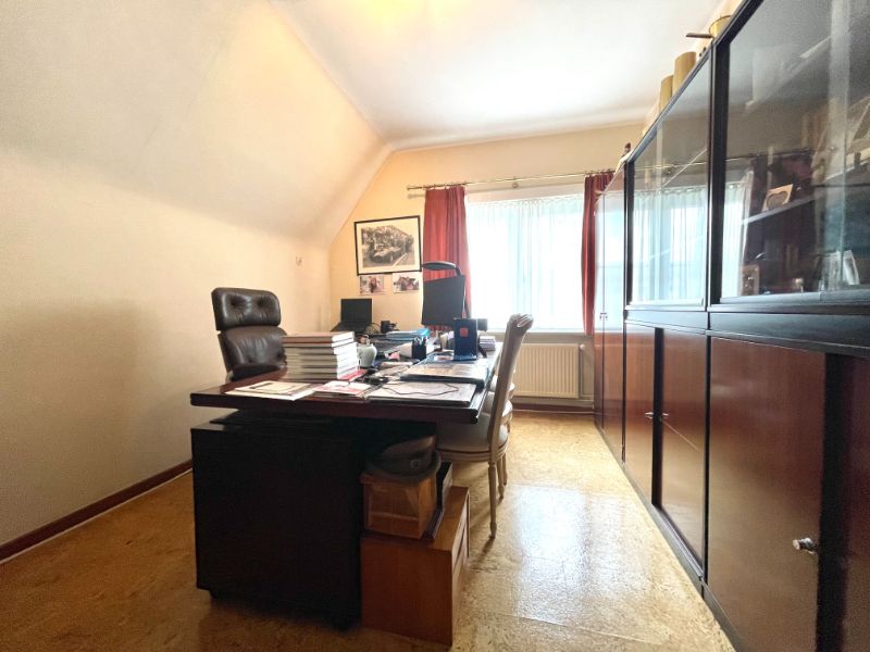Ruime villa te huur in Mariakerke foto 15