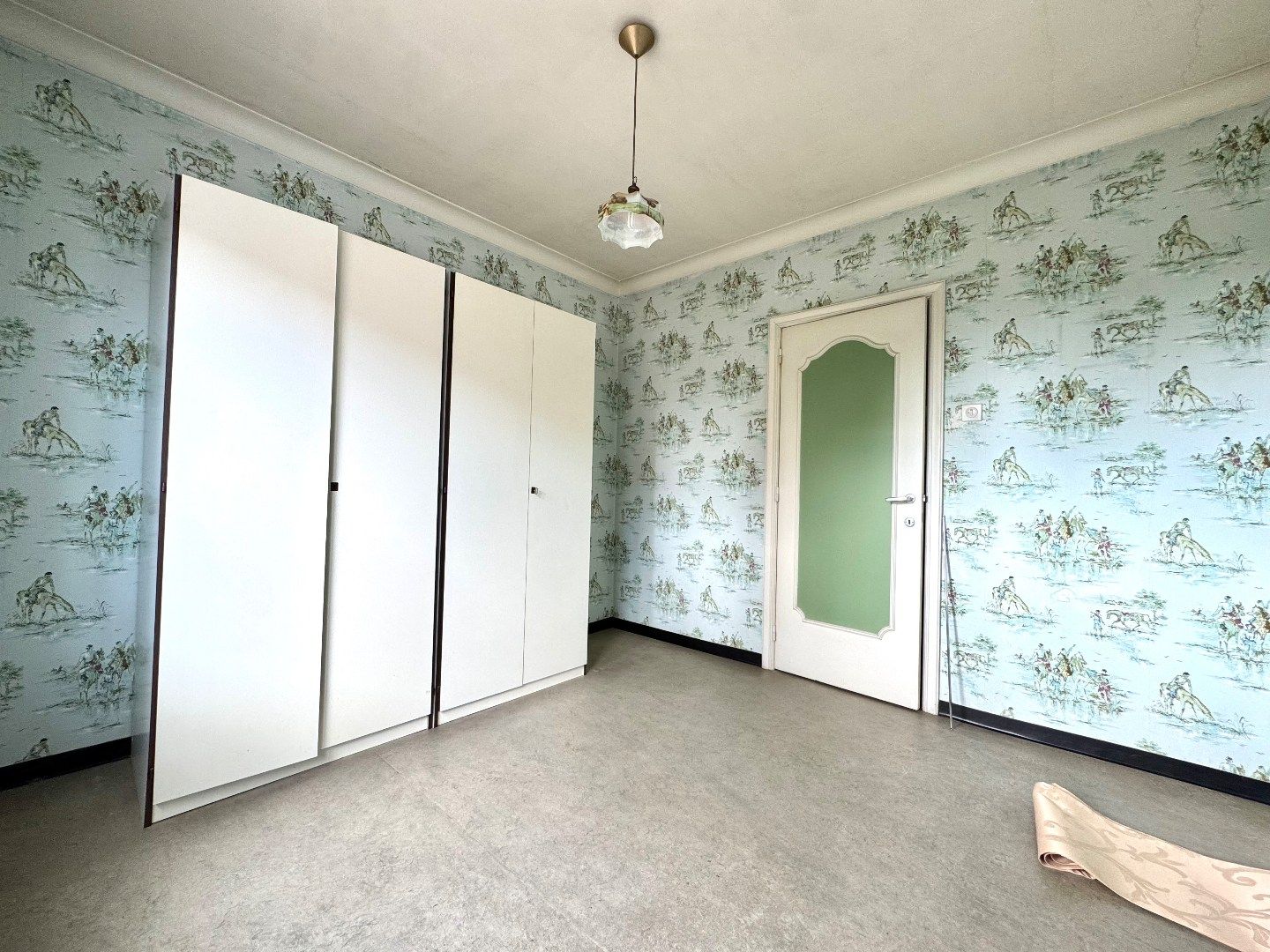 Centraal gelegen woning met 3 slaapkamers, garage.  foto 10
