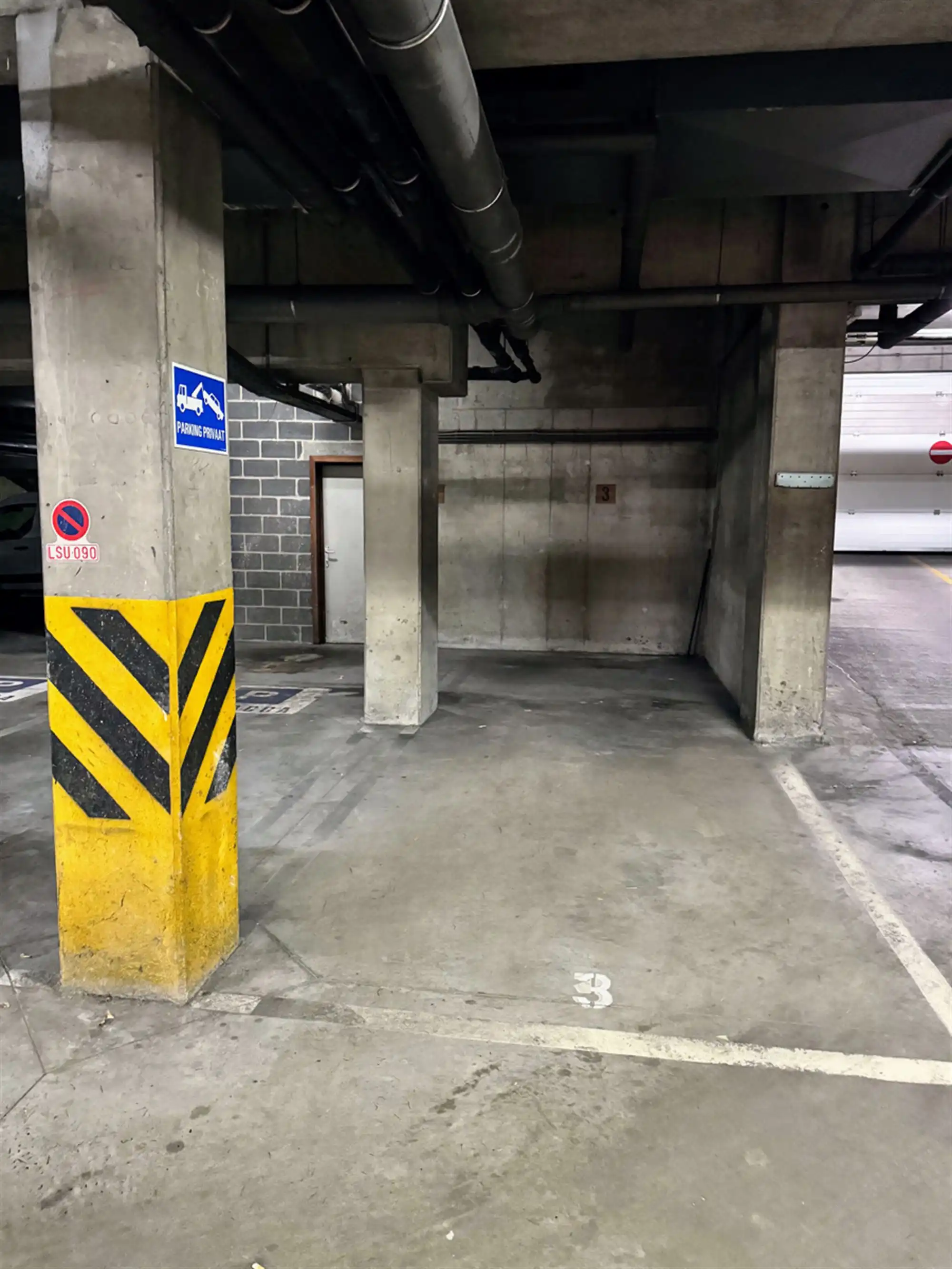 Ondergrondse autostaanplaats Stadskern Leuven foto 2