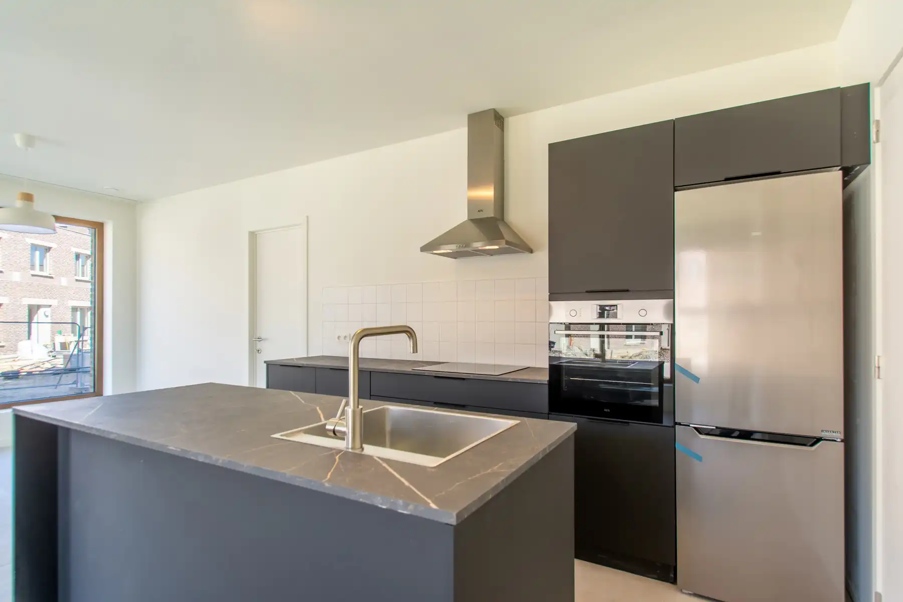 Rustig en comfortabel 2slpk appt. met mooi terras foto 8