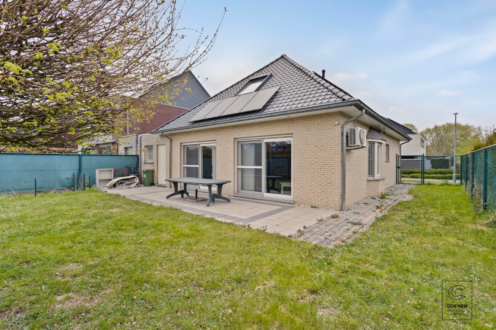 Charmant, energiezuinige open bebouwing van 165 m² met 4 slaapkamers in doodlopende straat! foto 24
