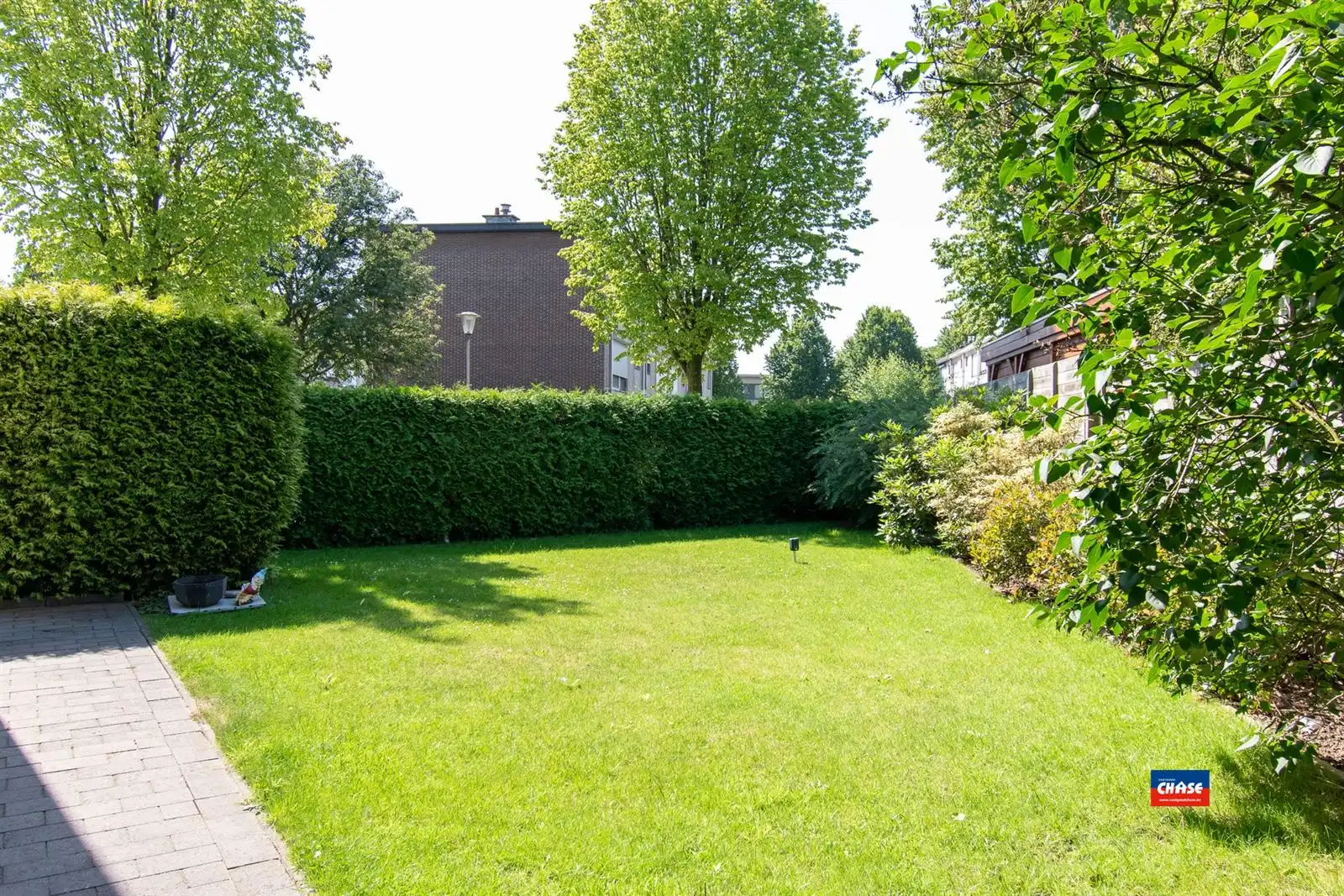 HOB Bel-étage met 3 slaapkamers, garage en tuin foto 7