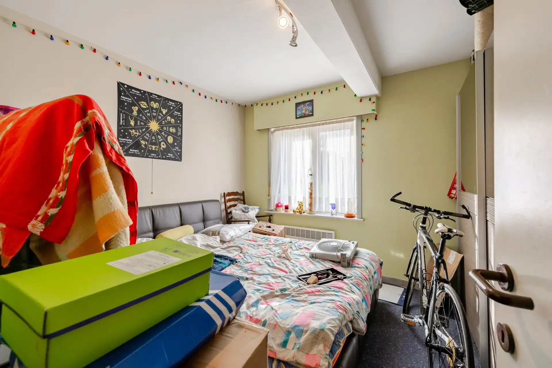 Gelijkvloers appartement met één slaapkamer, grote tuin en garage foto 6