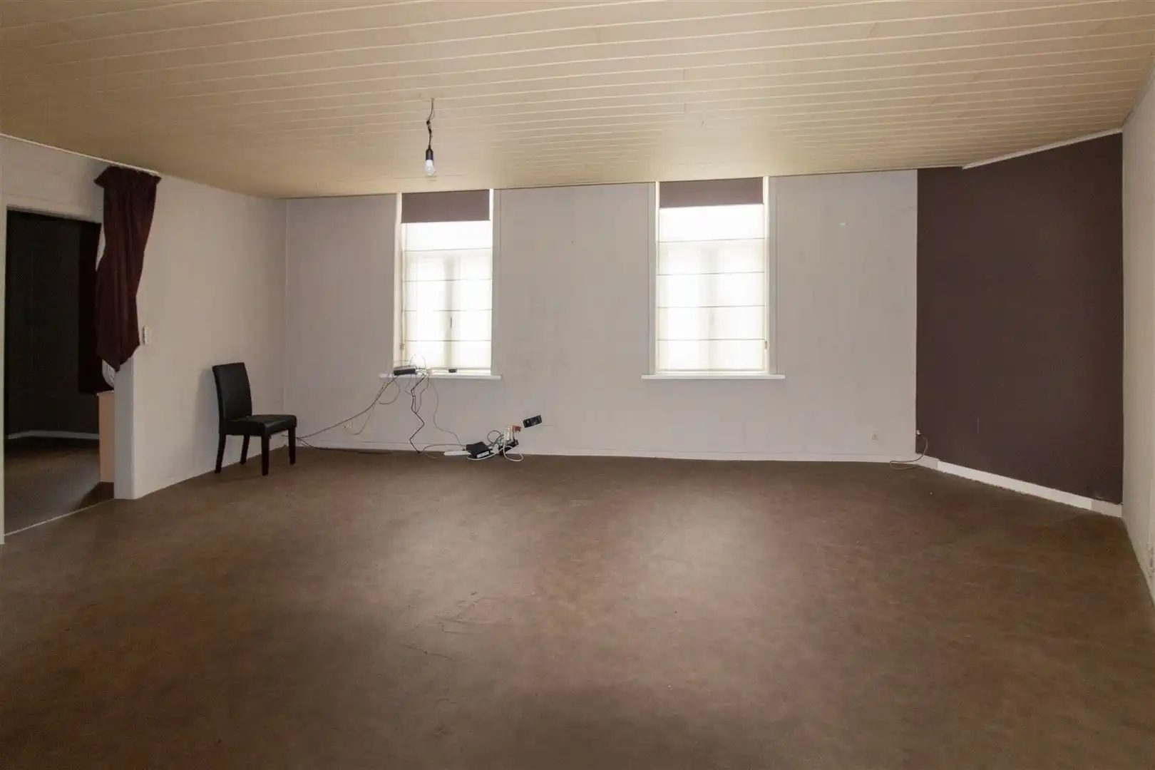 Charmant handelspand in Hartje Kortrijk foto 3