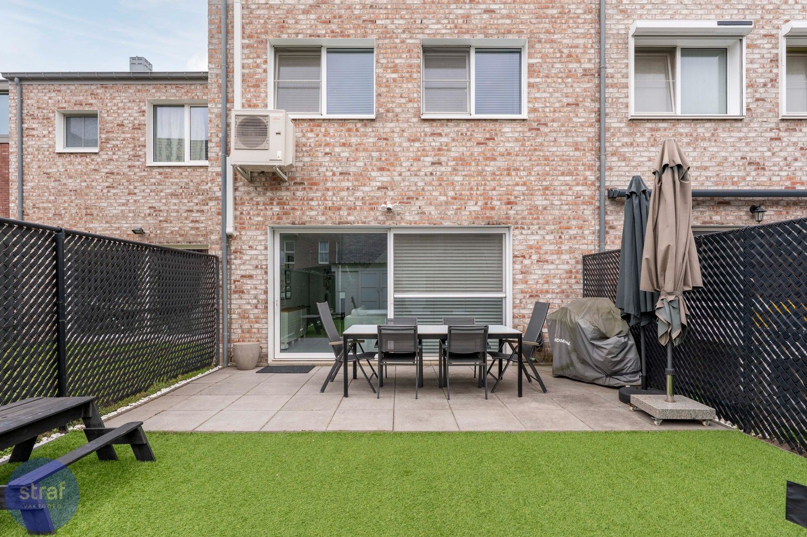 Moderne woning met leuke tuin op Regatta foto 7