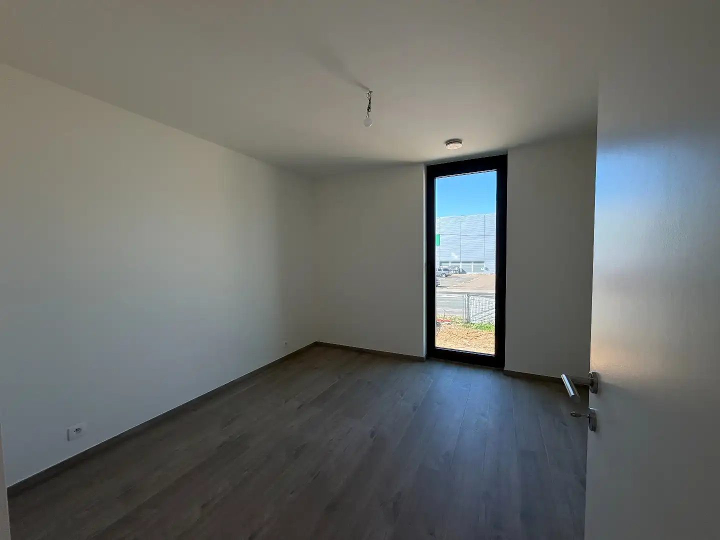 Nieuwbouwappartement met ruim terras foto 8