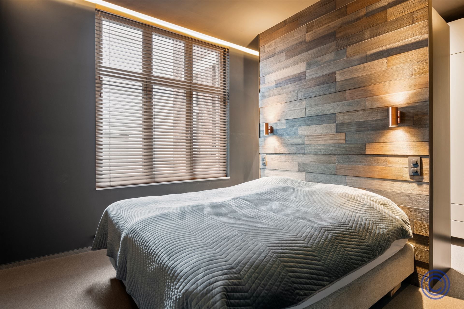 Hoogwaardig afgewerkt appartement in UNIEK gebouw! foto 4