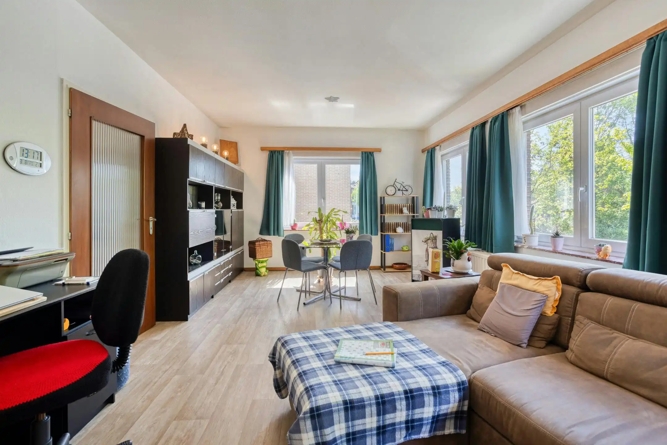 Opbrengstgebouw met 4 appartementen, tuin en parking in Strombeek-Bever foto 32