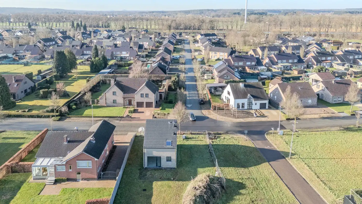 Hedendaagse nieuwbouwwoning met drie slaapkamers op rustige ligging in Neeroeteren foto 29