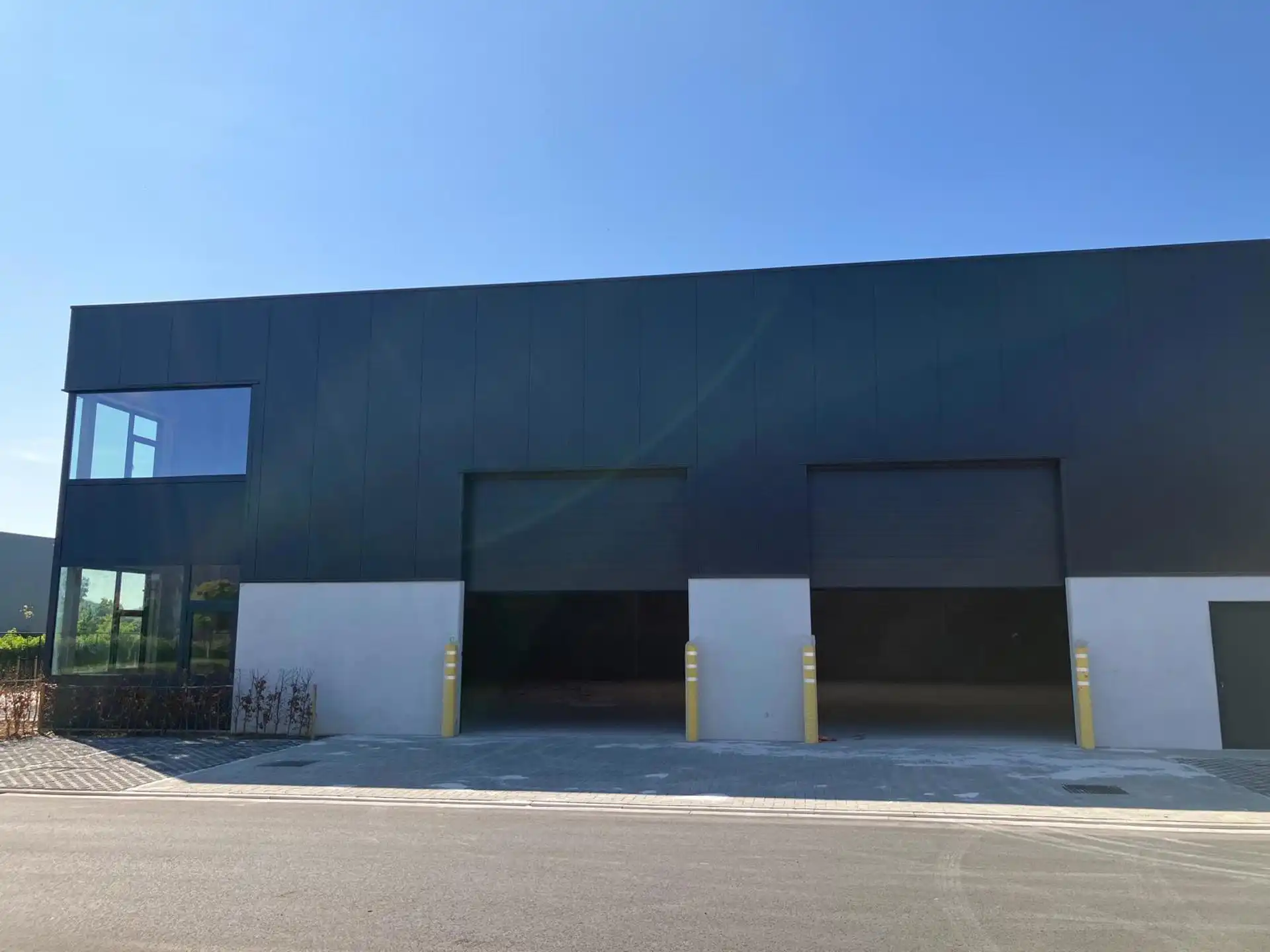 Nieuwbouw KMO-units in 'Heidelo-Park' foto {{pictureIndex}}
