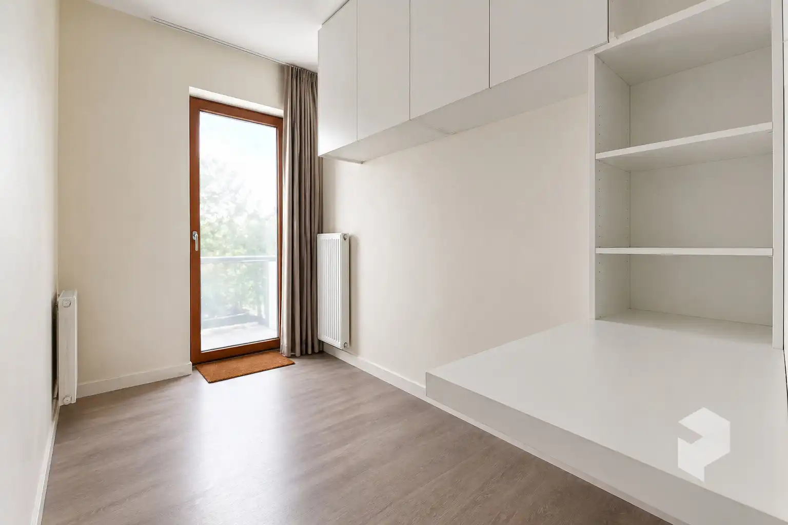 Mooi ruim appartement met tuin, ruim terras en 2 slaapkamers foto 7