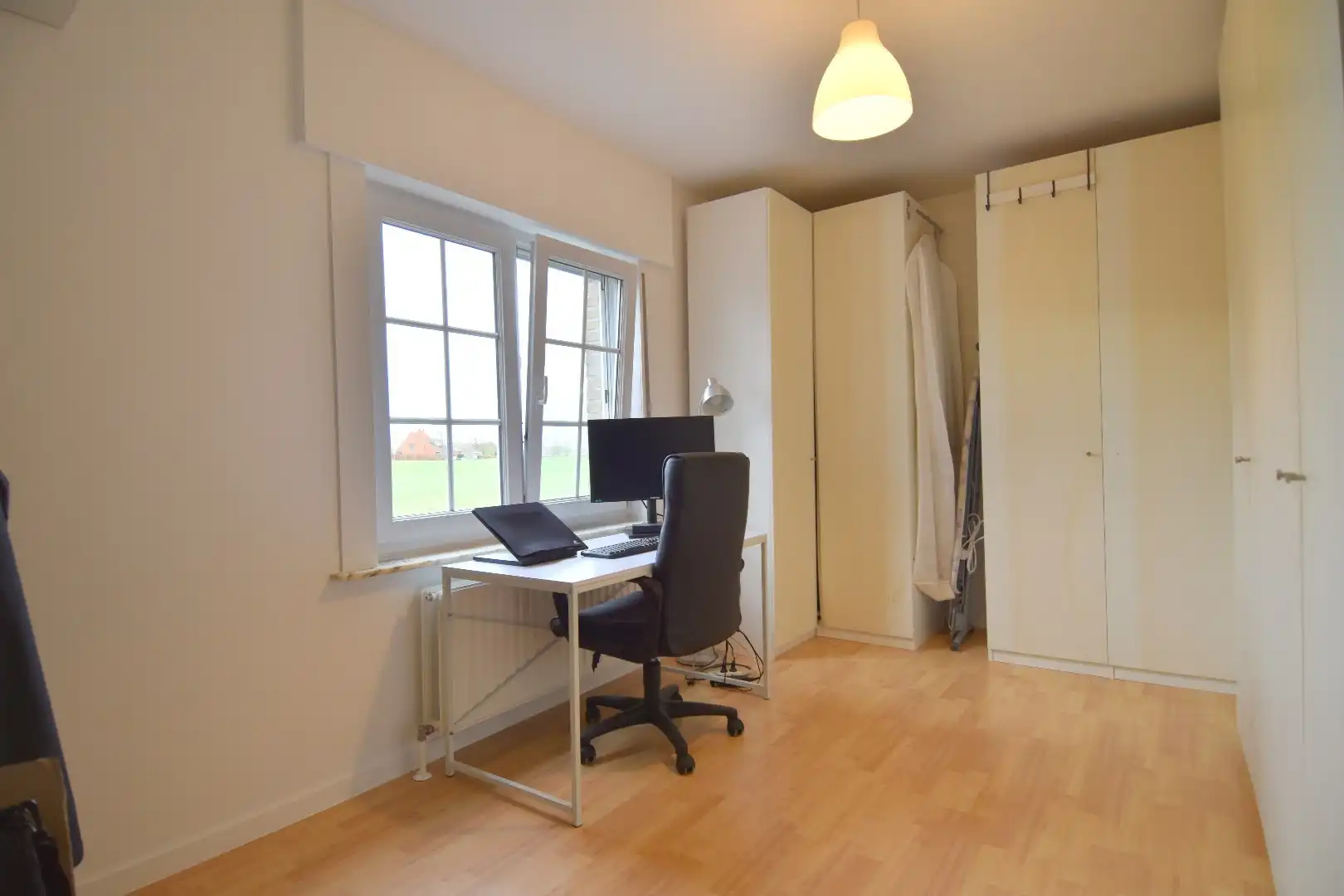 Landelijk gelegen vrijstaande woning met open zicht, verhuur voor korte termijn foto 12